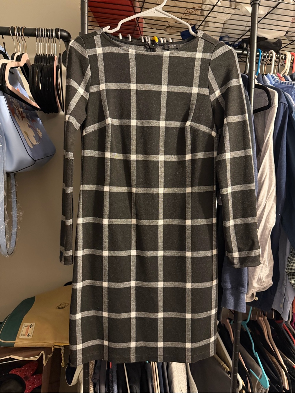 Ann Taylor Black and Gray Plaid 3/4 Sleeve Sheath Dress